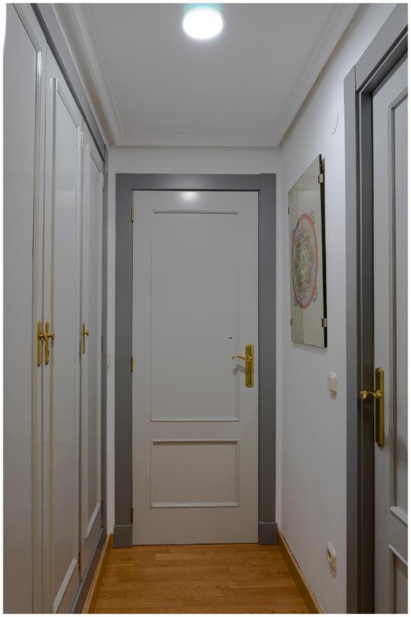 Apartament Luengo House León Zewnętrze zdjęcie